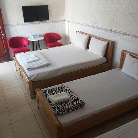 Khach San Hoa Anh Anh Hotel Ho Chi Minh-stad Buitenkant foto