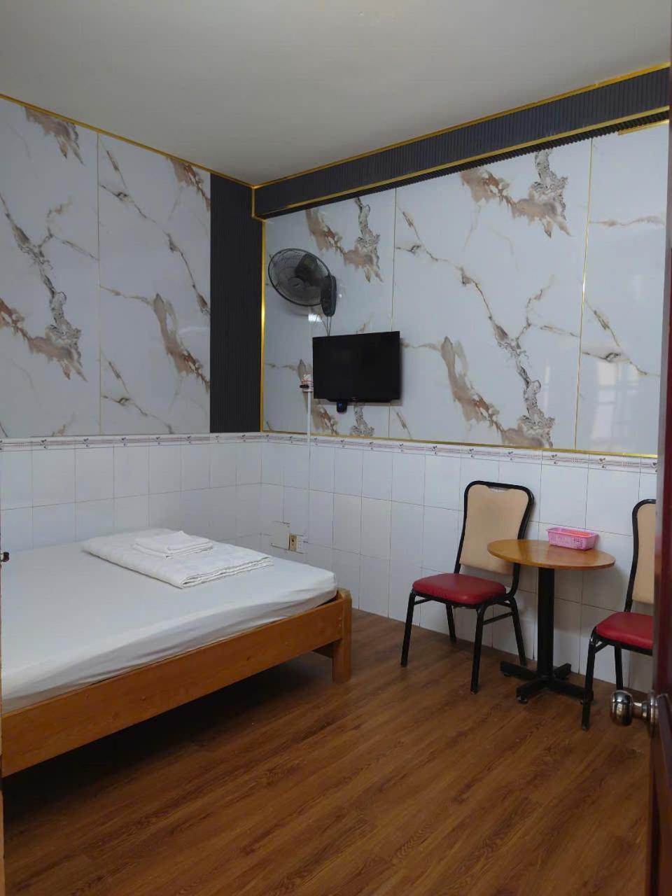 Khach San Hoa Anh Anh Hotel Ho Chi Minh-stad Buitenkant foto
