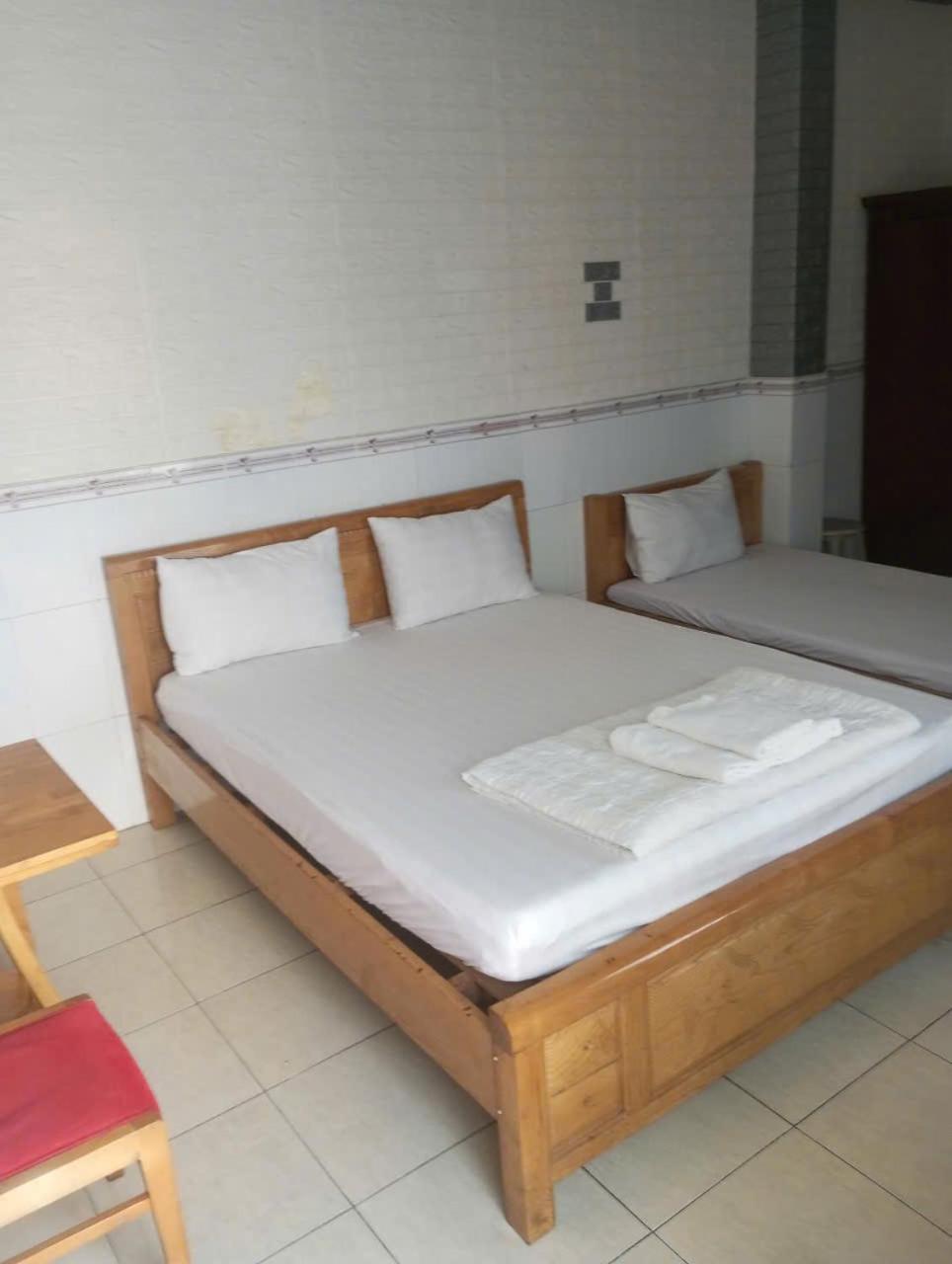 Khach San Hoa Anh Anh Hotel Ho Chi Minh-stad Buitenkant foto